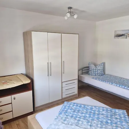 Appartement Ferienwohnungen-specht-fewo-1-tangerhuette *